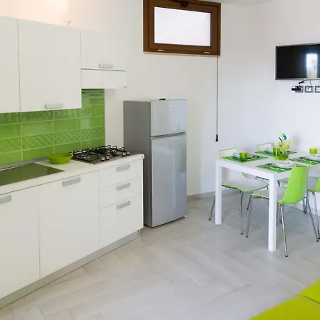 Orizzonte Blu شقة بالينورو